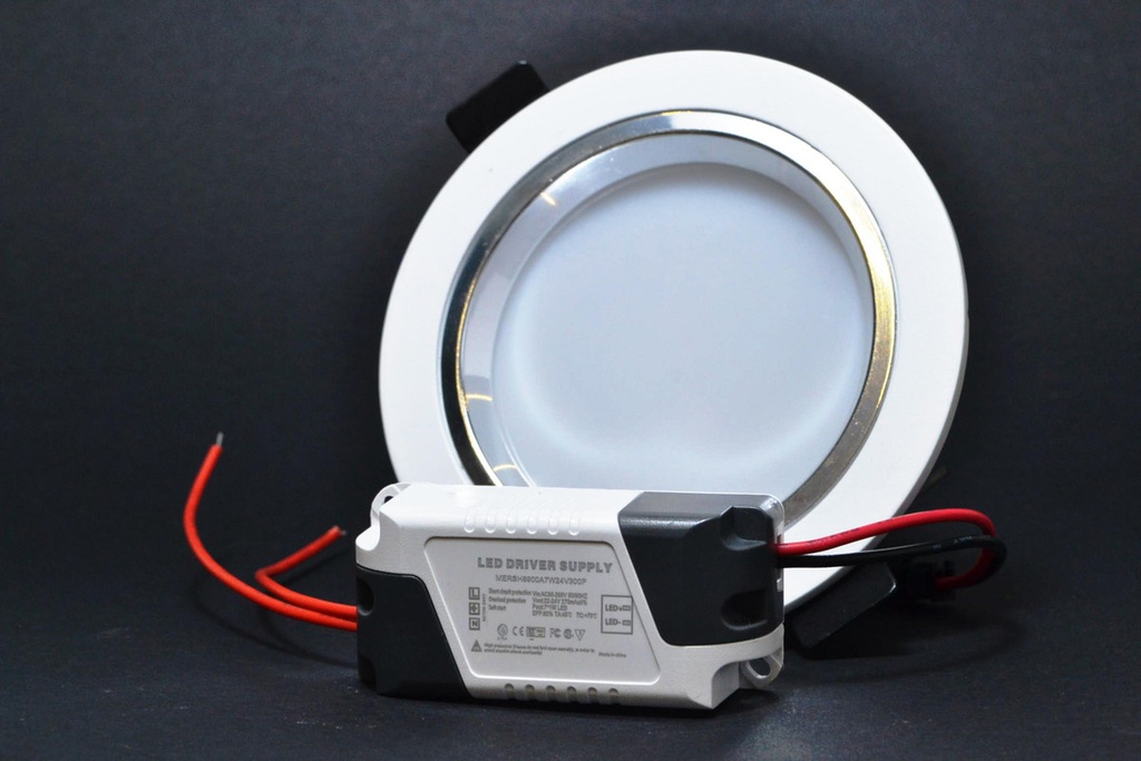 APLIQUE DE EMBUTIR 7W 220V BLANCO CALIDO