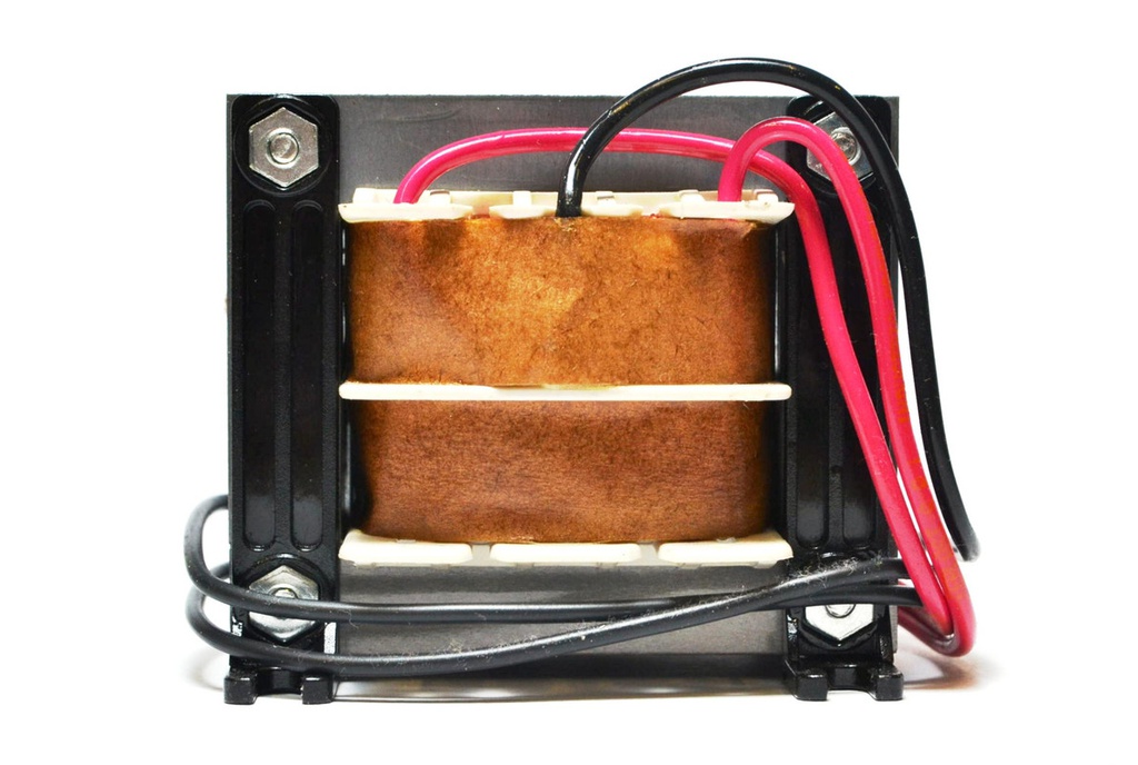 220VAC - 15V+15V 3 AMP C/FAJA