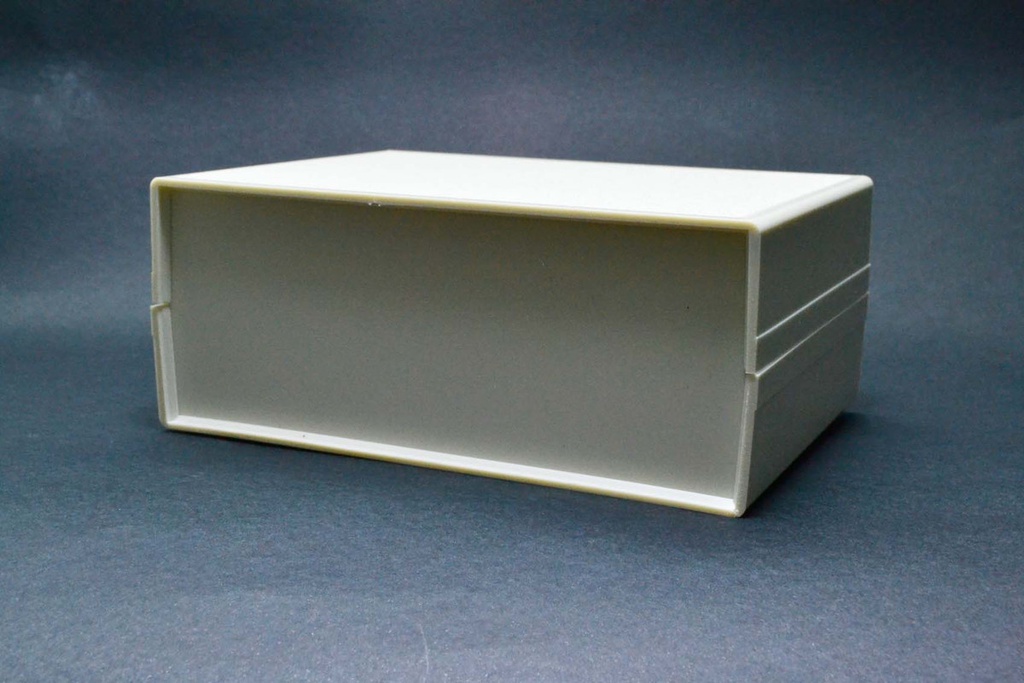 CAJA PLASTICA 164x120x69mm MARFIL