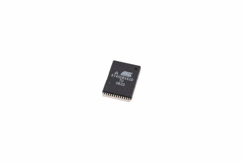 MEMORIA FLASH 16Mb (2Mbx8bit / 1Mbx16bit) CMOS 3V